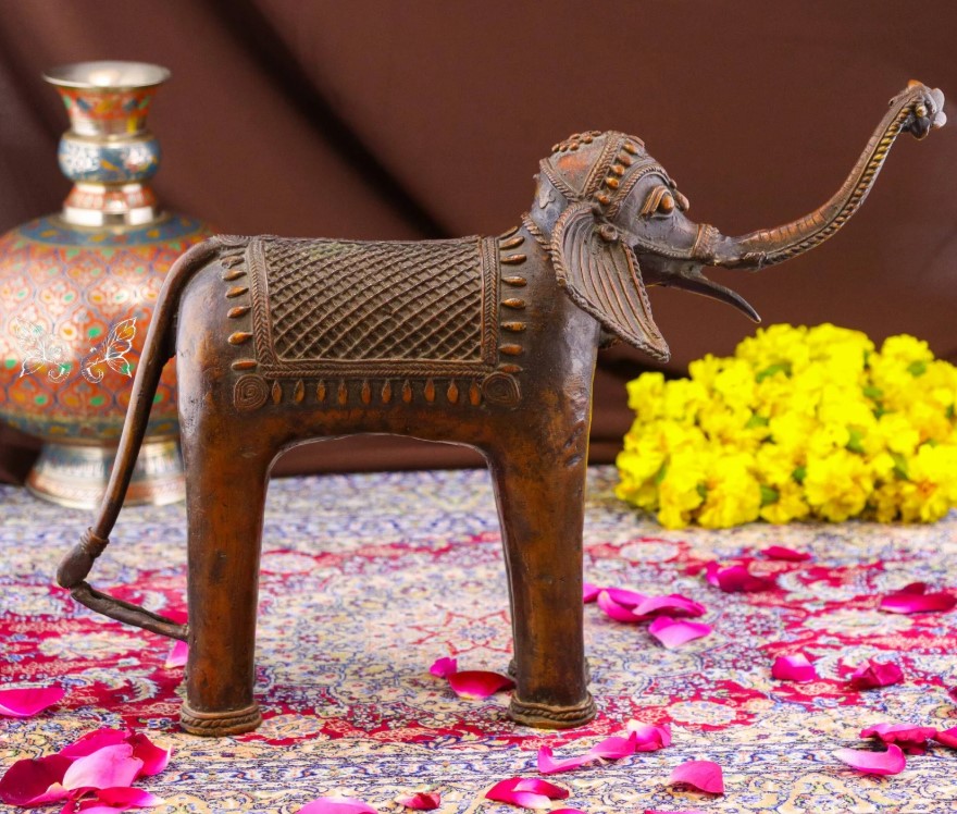 Traditional Dhokra Art and Wooden Artifacts